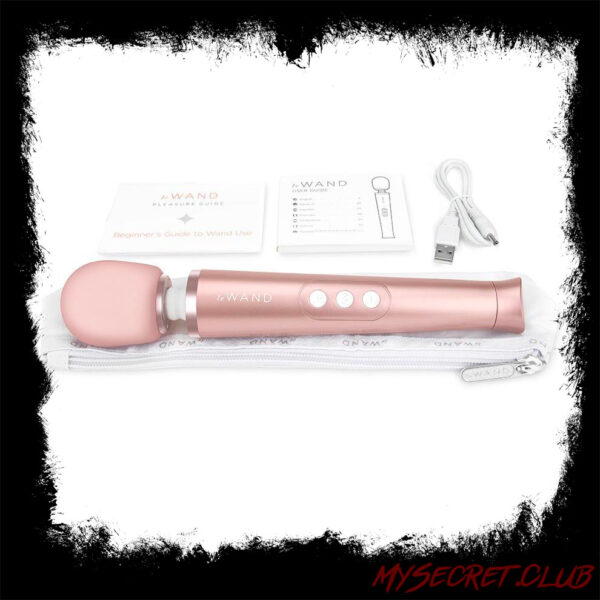 Le Wand Petite Gold Travel Rechargeable Wand
