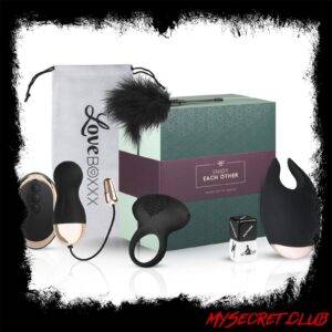 Loveboxxx Romantic Couples Box Gift Set