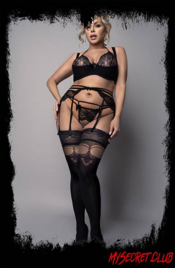 Ballerina Black Hold Ups Plus