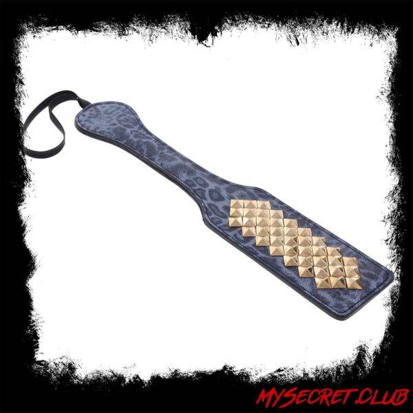 Sportsheets Cougar Faux Fur Flogger